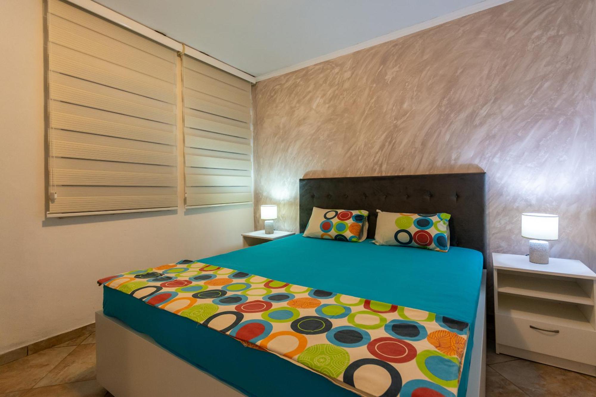 Sea Pearl Apartments Рафаїловичі Екстер'єр фото