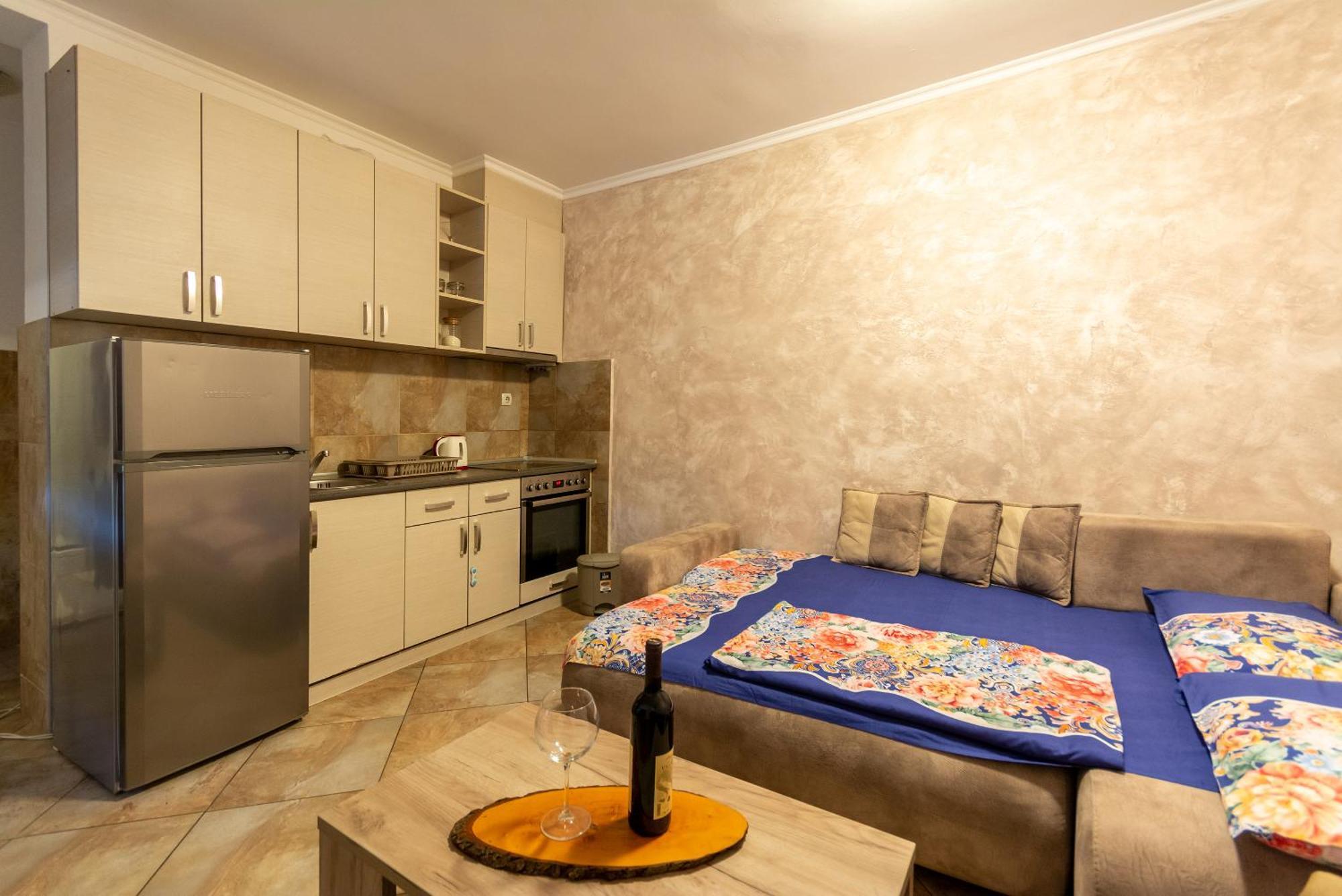 Sea Pearl Apartments Рафаїловичі Екстер'єр фото